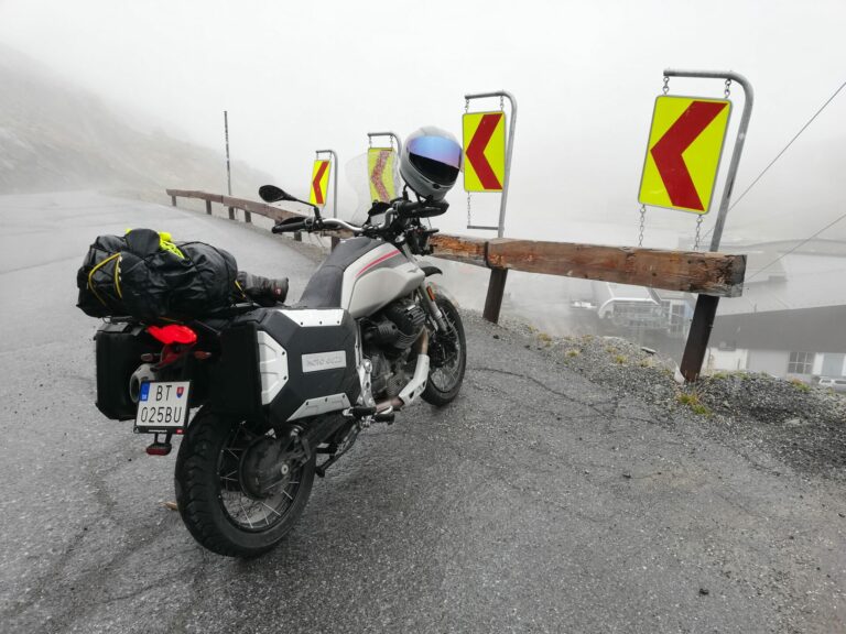 Peter Fischer – Na motorke po Európe cez hory aj mestá