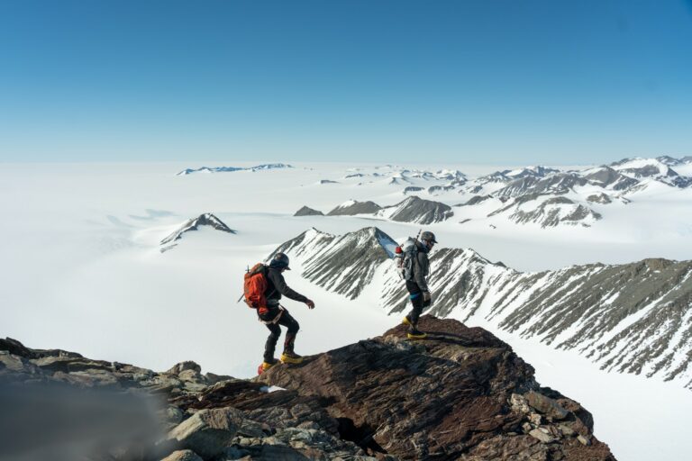 Róbert Vrábel – Expedície a život vo vnútrozemí Antarktídy