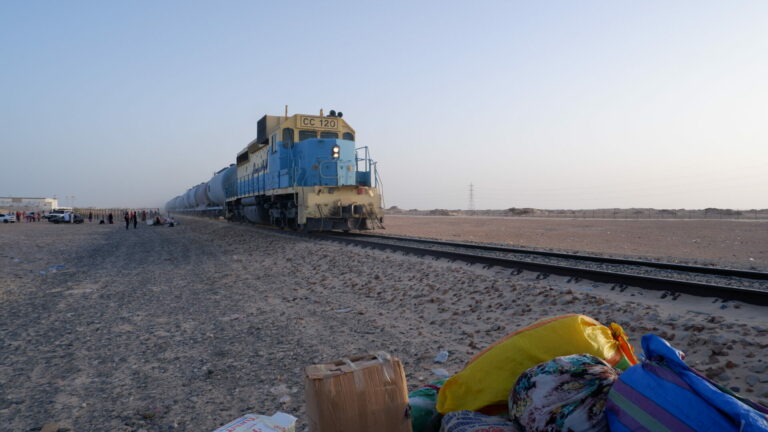 Matej Peluha – Mauritánia – cesta najdlhším nákladným vlakom cez púšť
